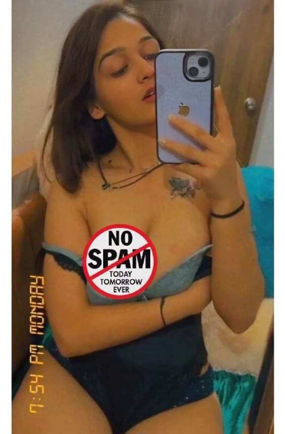 Featured image for Indian Instagram Influencer !sha Mod! Aka ironic_ishh/ notyourninnybabe B00bs Showing Paid Video🔥