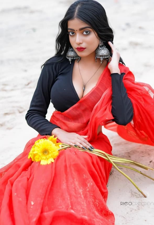 Featured image for 😍Miss Komolinii AKA Baishali Majumder Exclusive Videos Clear Nipslip Lossing her Bra Hottest Expression🥵💦