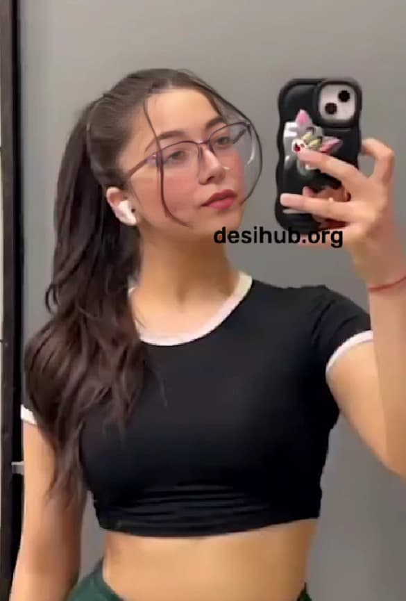 Featured image for 🥵Sizzling Hot Beautiful Ja$mine Latest Most Exclusive New 8Min+ Premium Live Showing Massaging B00bs with Oil Spreading her A$$🍑Str!pping Full Frontal NUD€ & Mstrbating💦!! Don't Miss🥵