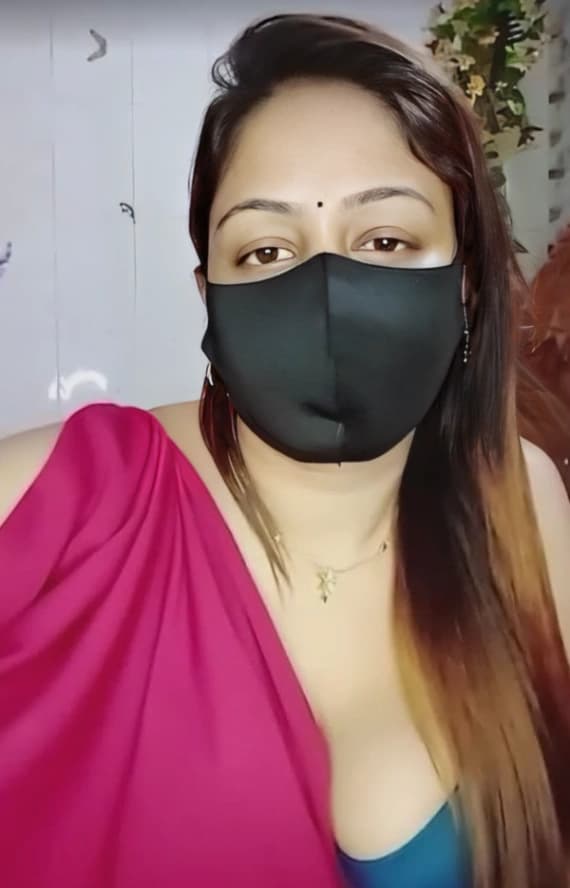 Featured image for 😍Beautiful Bhabhi Sushi Ritu Full Nude Show Losing her bra 🥵💦