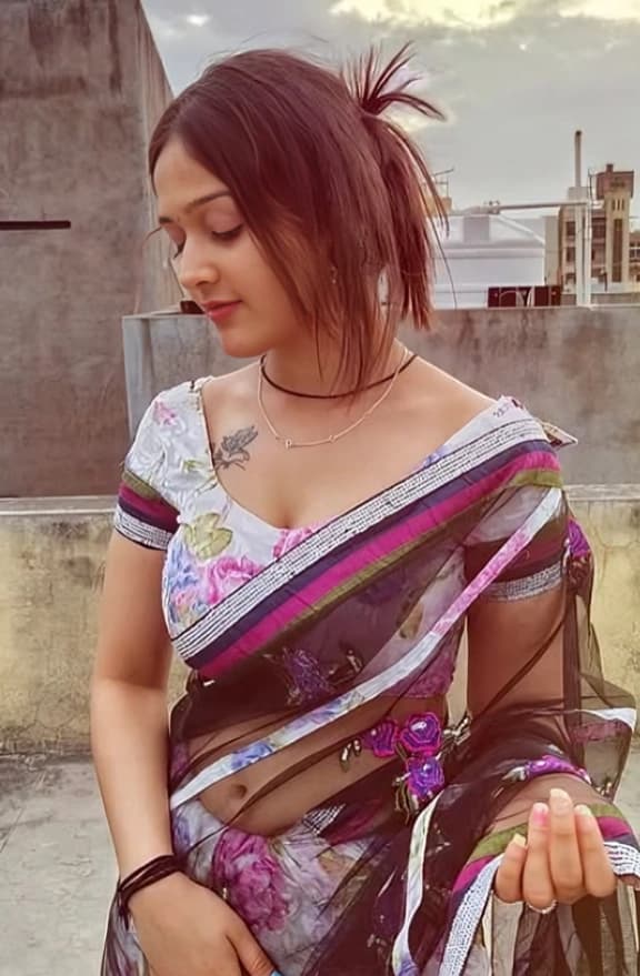 Featured image for 😍Isha Modi Famous Insta Model 3 New Videos Nude Taking her Boobs out and Pressing it with Clear Face!!🥵💦