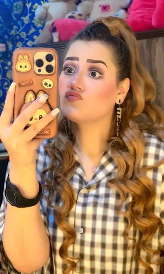 Featured image for Famous Influencer Hina Shaikh Viral MMS Video Full Nude Boobs & Giving a Mind-Blowing Blowjob