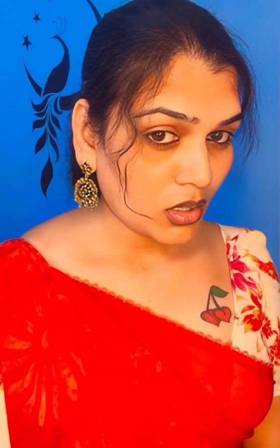 Featured image for Viral Indian Aunty Sucks Client's Dick Fully Nude Leaked Blowjob Sex Video