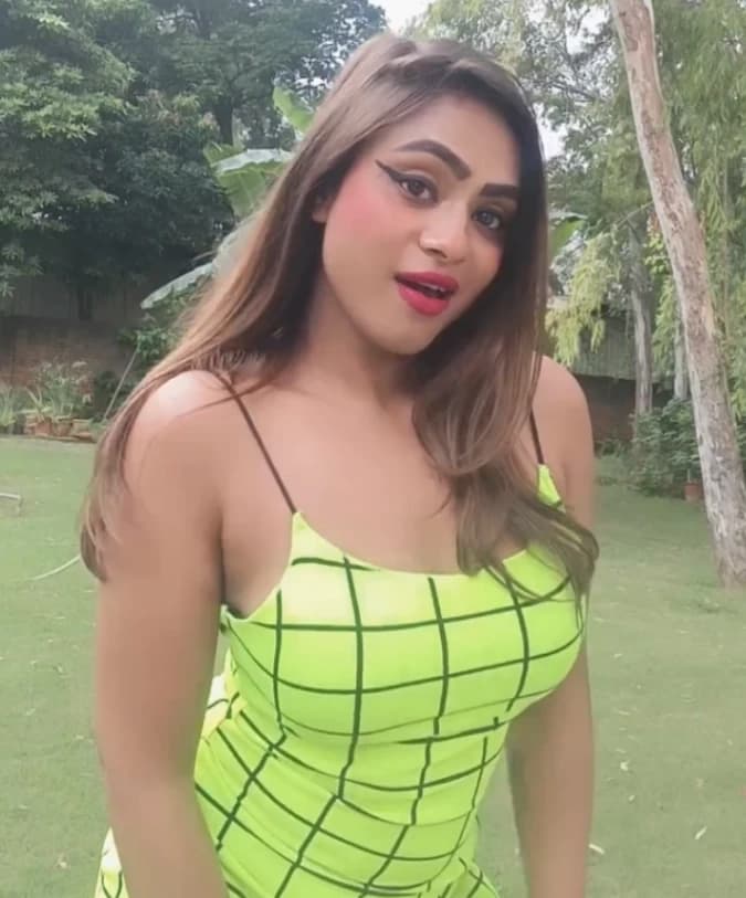 Featured image for Webseries Actress Pihu Sharma Outdoor Sex Video Fucking Hard With Boobs Bouncing