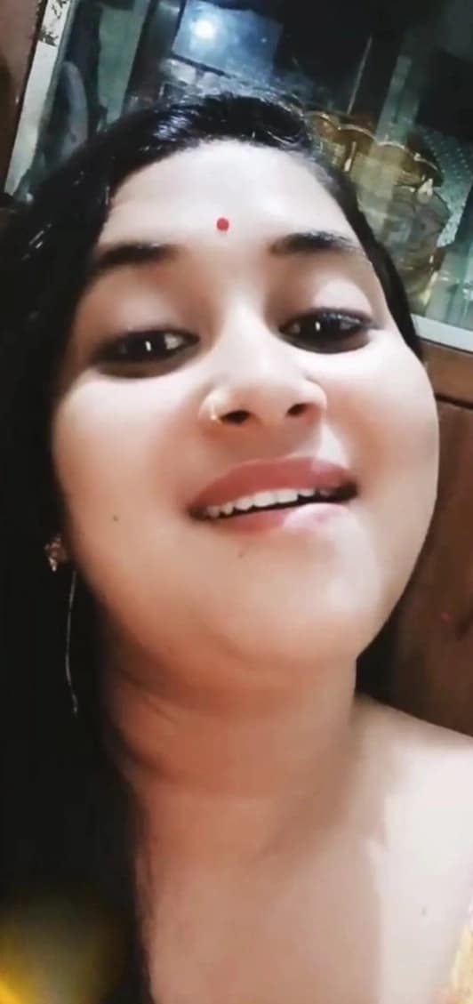Featured image for Desi Bhabhi Nude Video Call Sex Showing Her Big Boobs When Husband Is Away