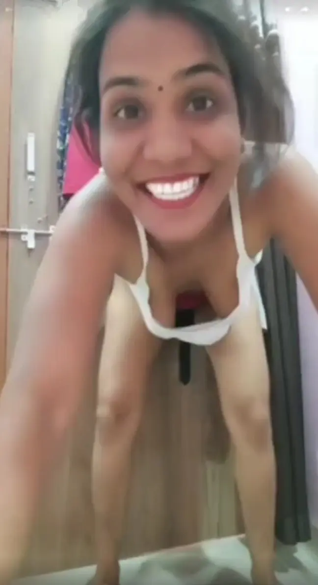 Featured image for Desi Tango Girl Flashing Boobs And Showing Bending Pussy In Panty